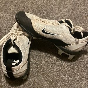 Black white Nike softball cleats